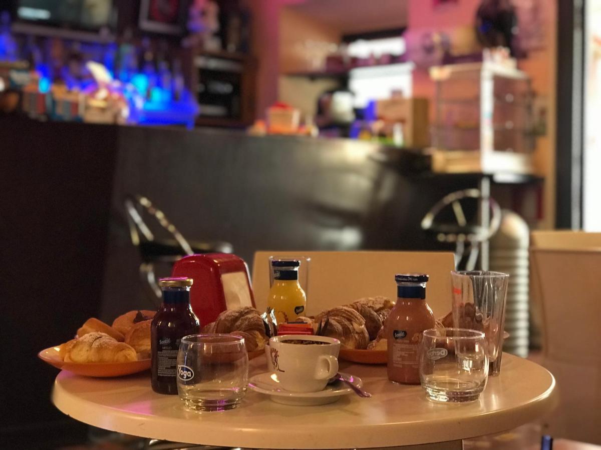 Bed & Breakfast Le Piazze Cori Экстерьер фото